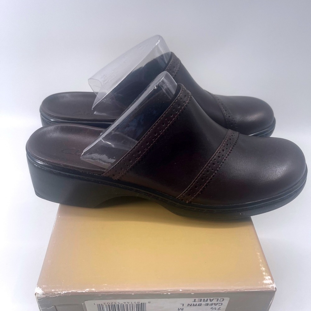 Clarks Claret Cafe Brown Leather Brogue Detail Clogs Mules 70907 Womens 7.5 M - Picture 5 of 9